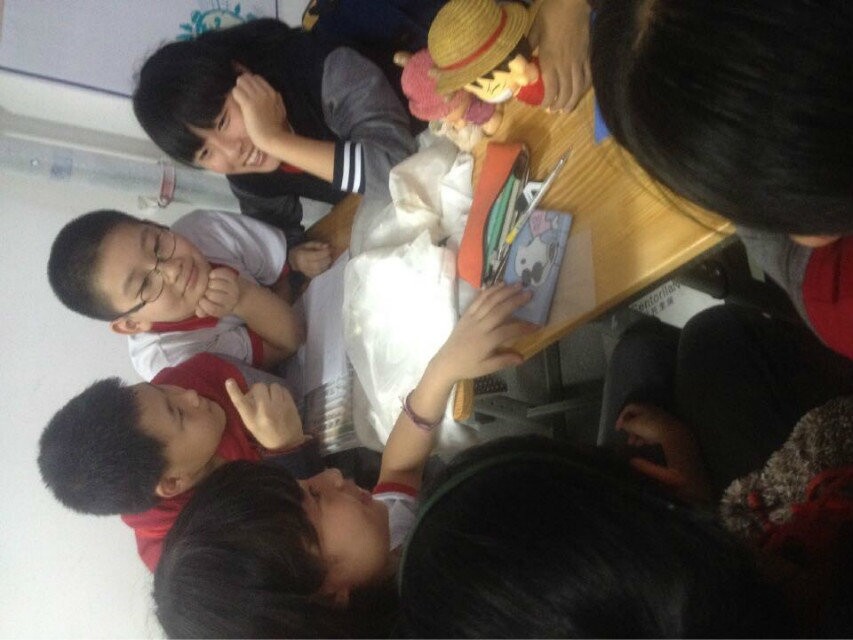 各抒己见，为外出活动做好策划